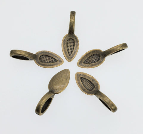 30 Vintage Filigree Bails - Aged Brass Jewelry Findings 11x5mm Gold Tone G28